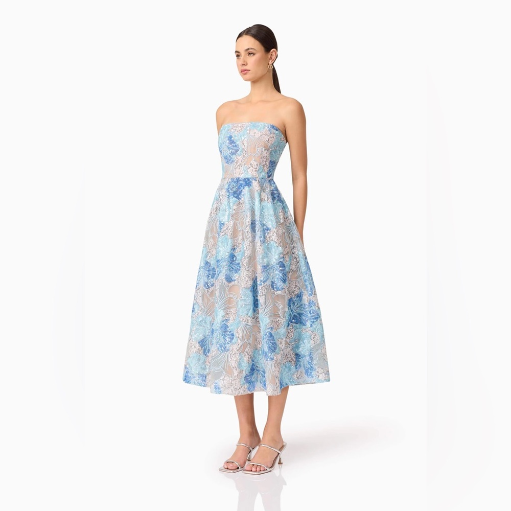 Elliatt Leonie Cocktail Midi Dress in Blue